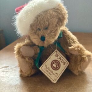 Boyds Brown Teddy Bear with Santa Hat  Hi I’m Lil’ Ol’ St Nick